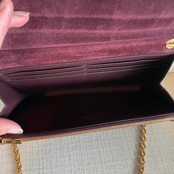 Mulberry Amberley Clutch crossbody in Burgundy - Picture 7 of 14